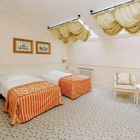 Hotel Bristol 5*