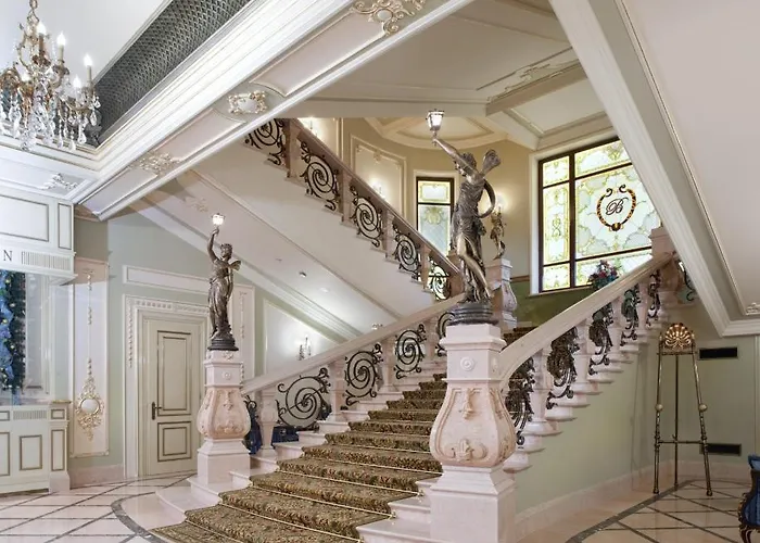 布里斯托尔酒店 5*