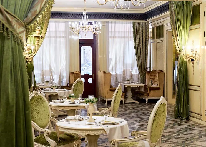 布里斯托尔酒店 5*