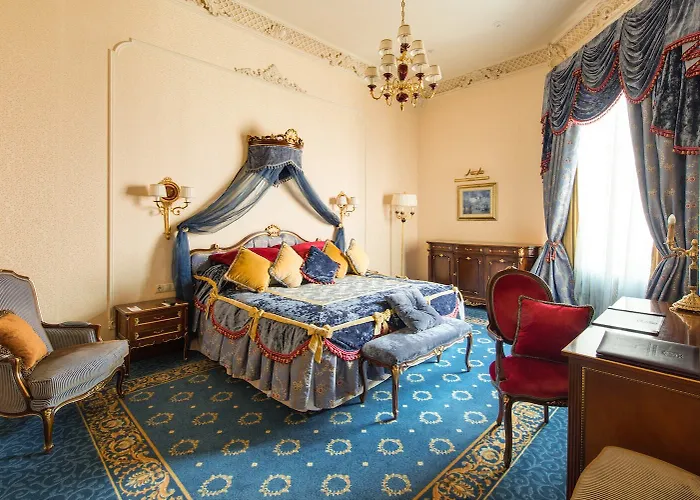 布里斯托尔酒店 敖德萨