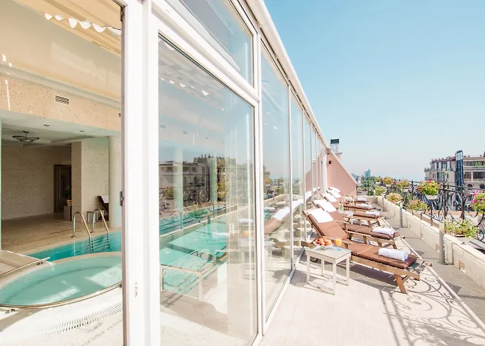 布里斯托尔酒店 5*