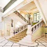 Bristol Hotel 5*
