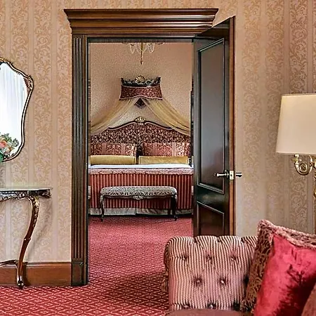 Bristol Hotel Odessa