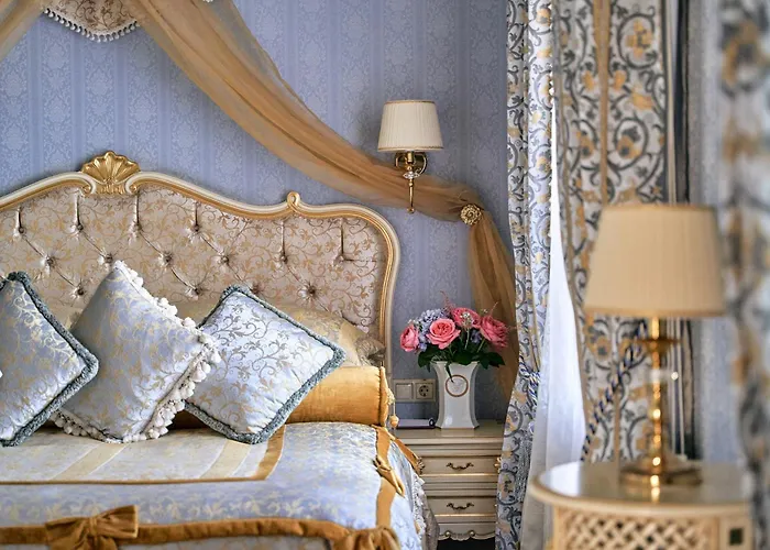 Bristol Szálloda 5*