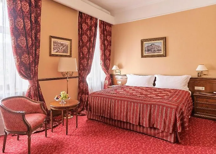 Bristol Szálloda 5*