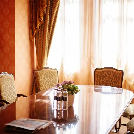 бристоль Отель 5*