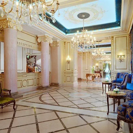 Отель бристоль 5*