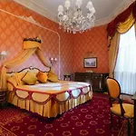 Bristol Hotell 5*