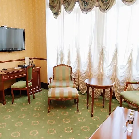 Hotel Bristol 5*